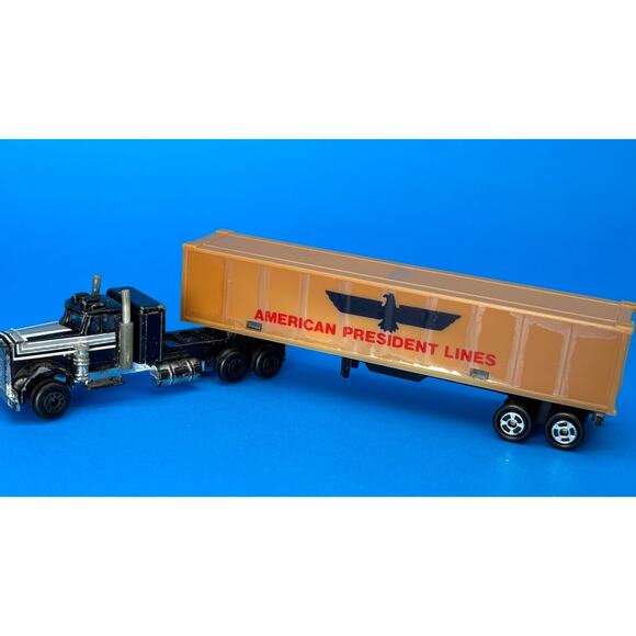 Vintage AMERICAN PRESIDENT Lines, HO Scale 1/87 Diecast Semi Truck Trailer - Picture 2 of 13